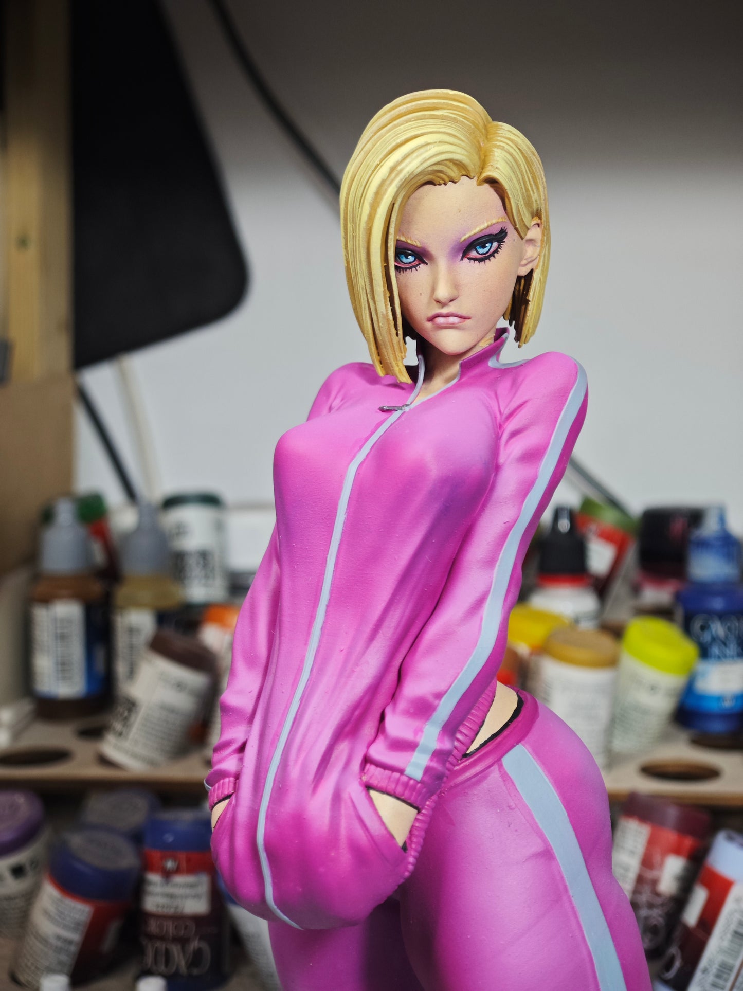 Figura Número 18 Dragon Ball Z realista