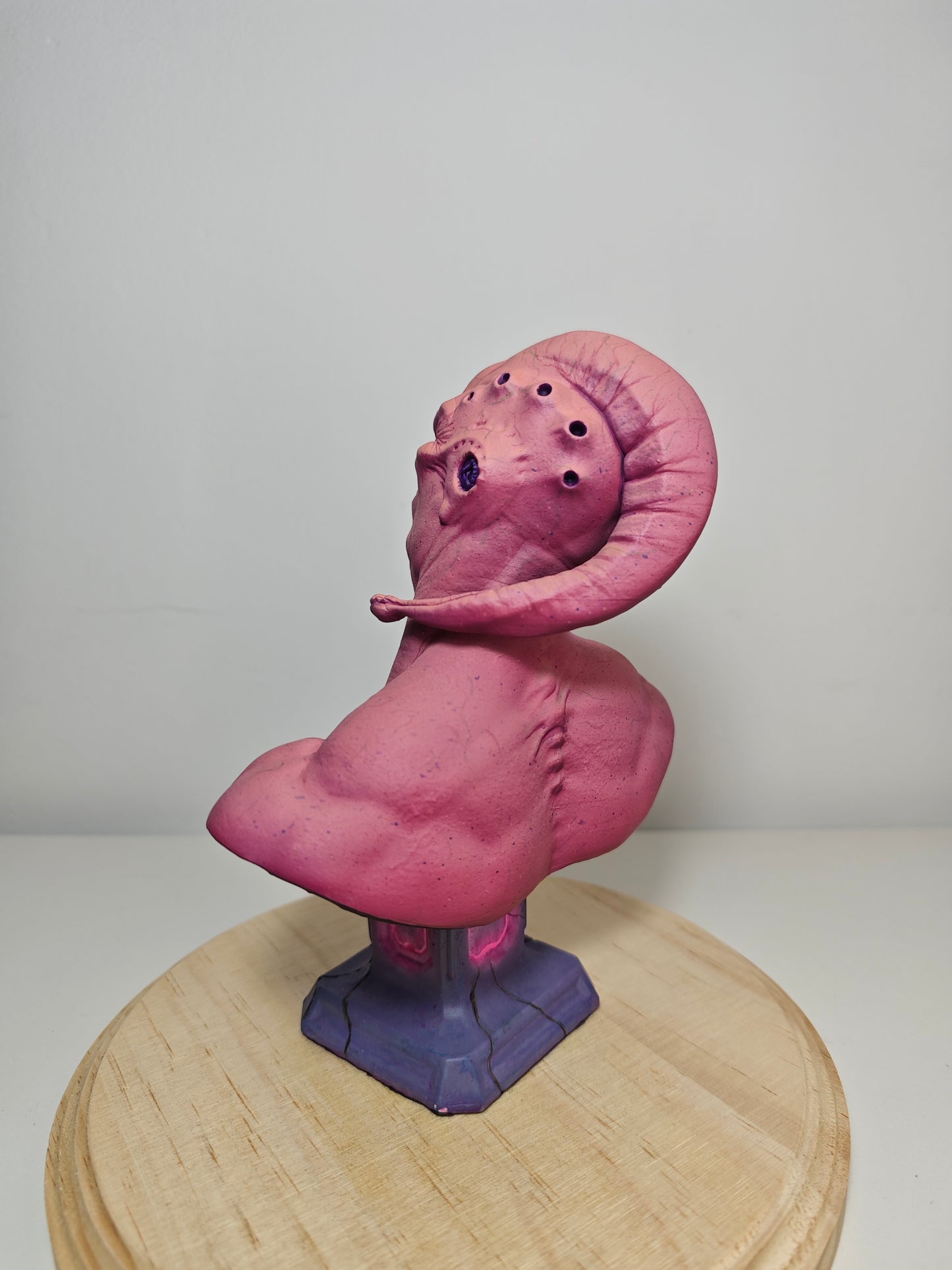 Figura busto Buu realista