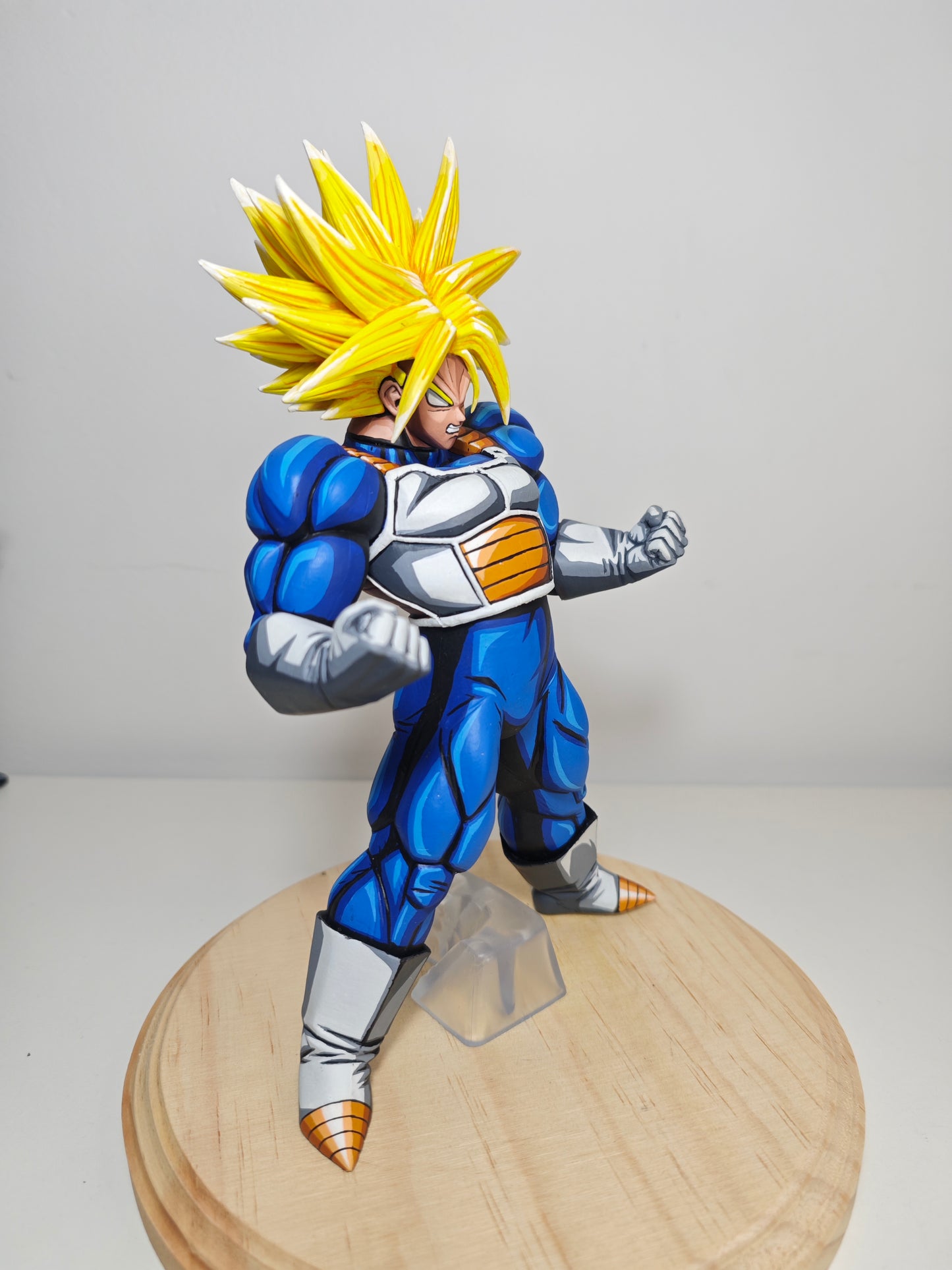 Figura Super Trunks SSJ Anime 2d Comic Color / Cel Shading Repaint