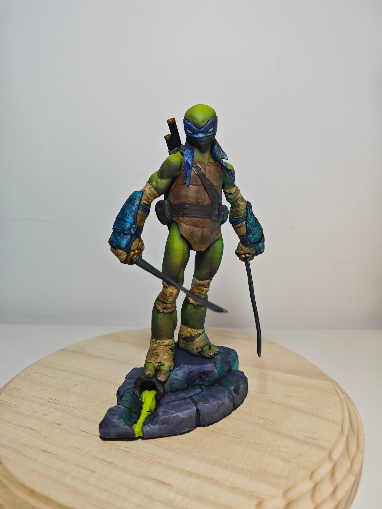 Figura Leonardo tortugas mutantes