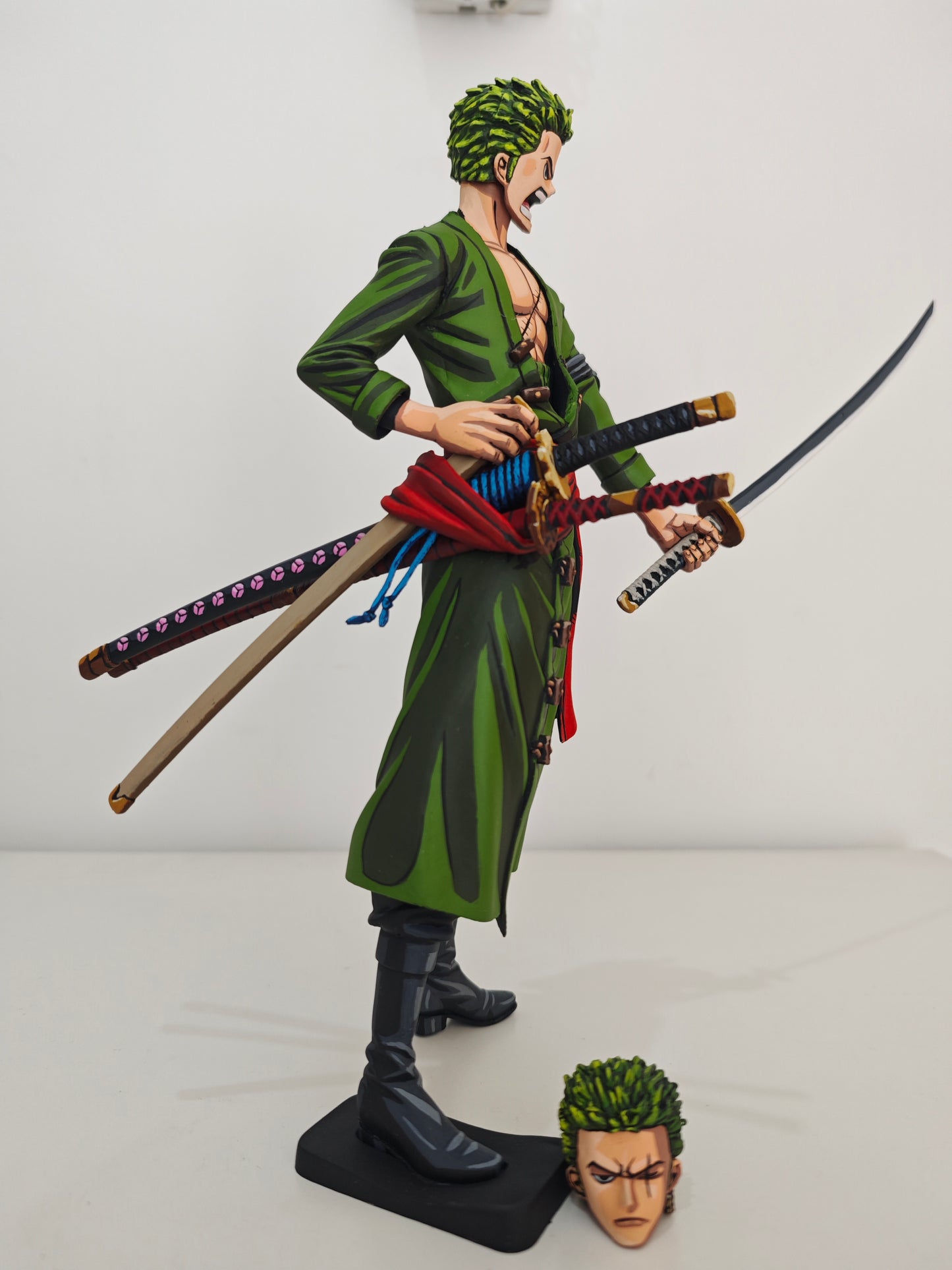 Figura Zoro de One Piece - Anime 2d Comic Color / Cel Shading Repaint