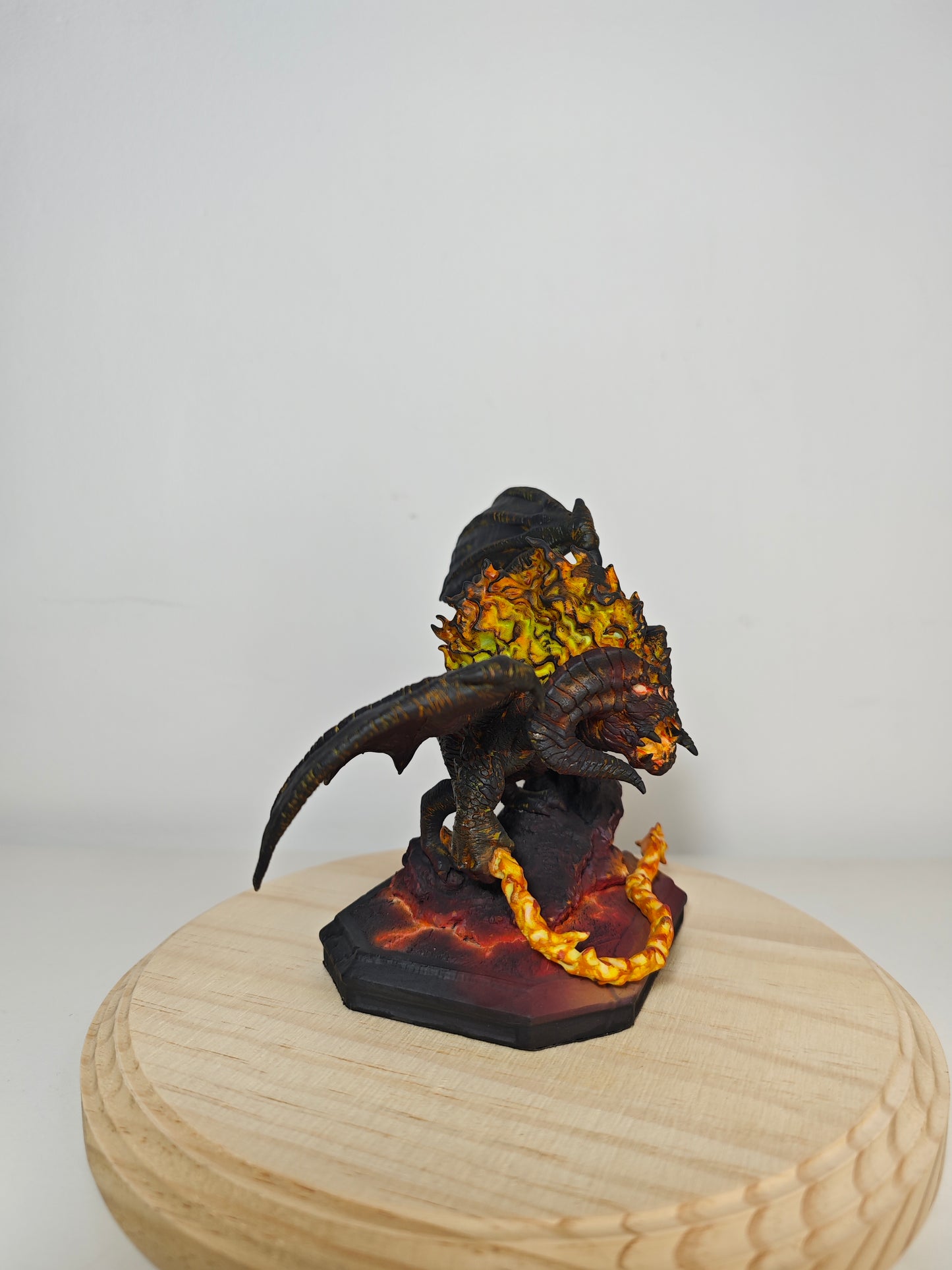 Figura Balrog del señor de los anillos pintado a mano formato Chibi