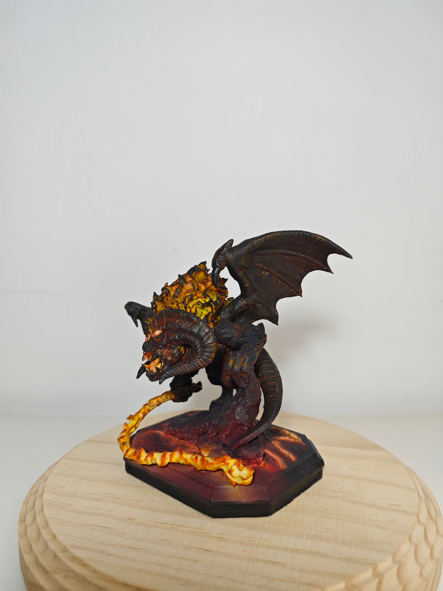 Figura Balrog del señor de los anillos pintado a mano formato Chibi