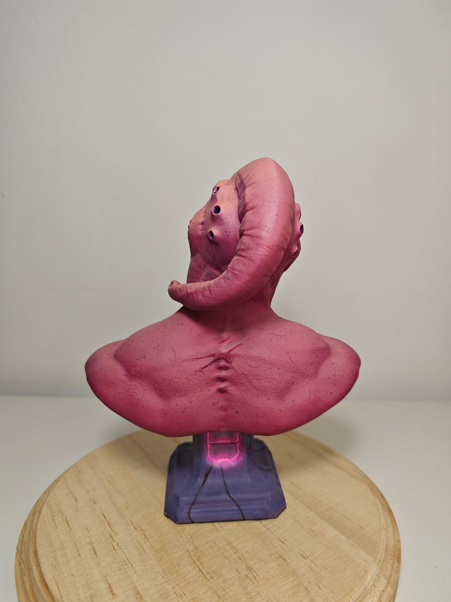 Figura busto Buu realista